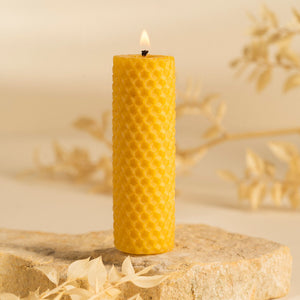 Stearinlys rullet av bivoks - bivoks sylinder W-052